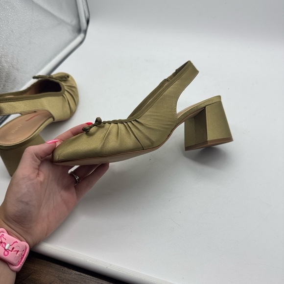 Anthropologie Maeve Satin Slingback Heels Gold Bow Size 38 - Picture 8 of 14
